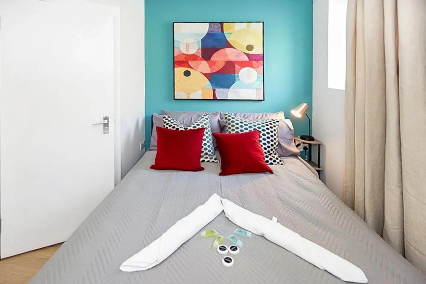 Chic Ensuite - 10% Off - 3 Min To Trains -pass The Keys Londen