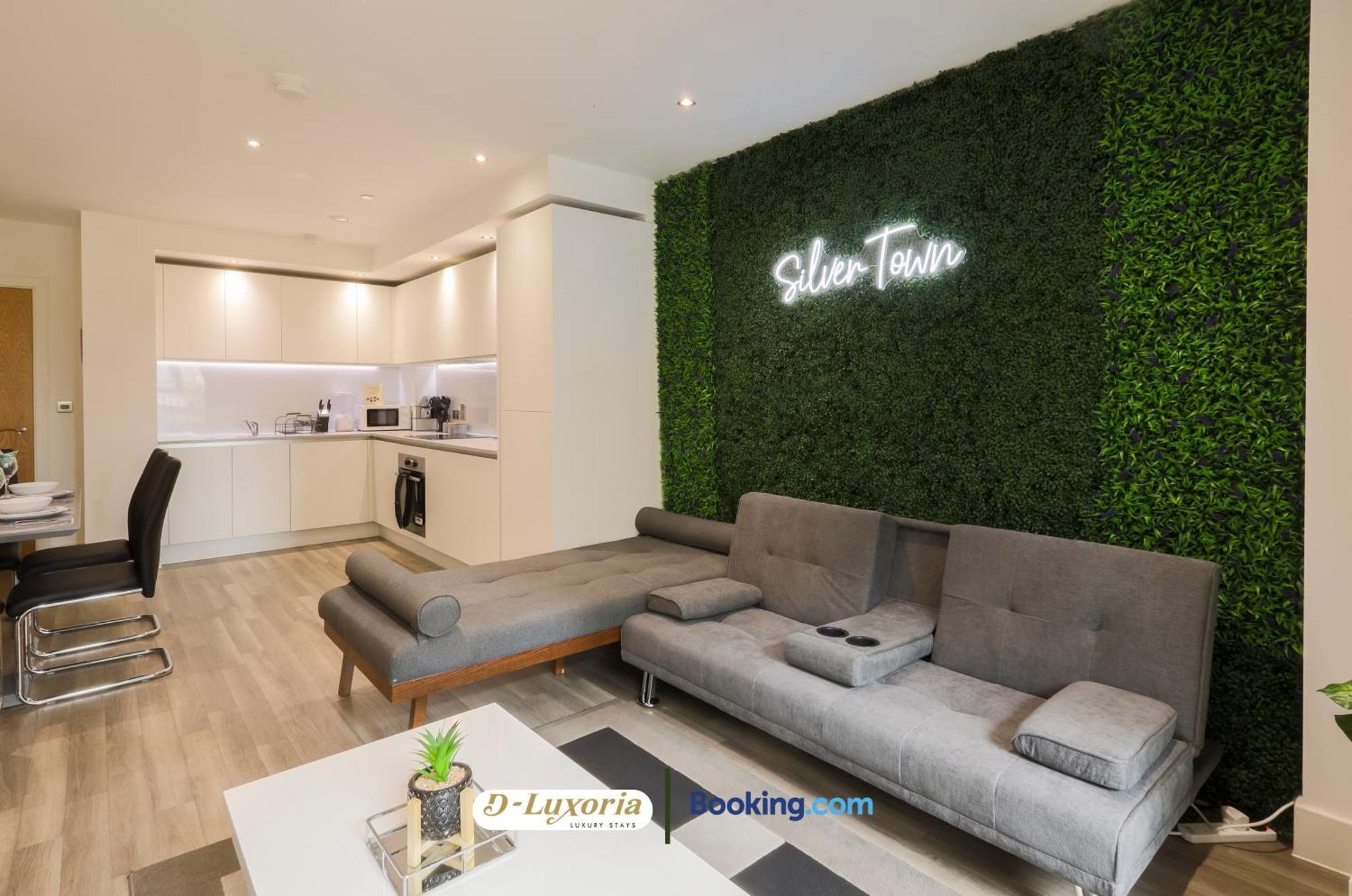 Stylish 2br By Dluxoria Short Lets & Serviced Greater With Pet Friendly, Free Wifi & Free Parking Apartment London