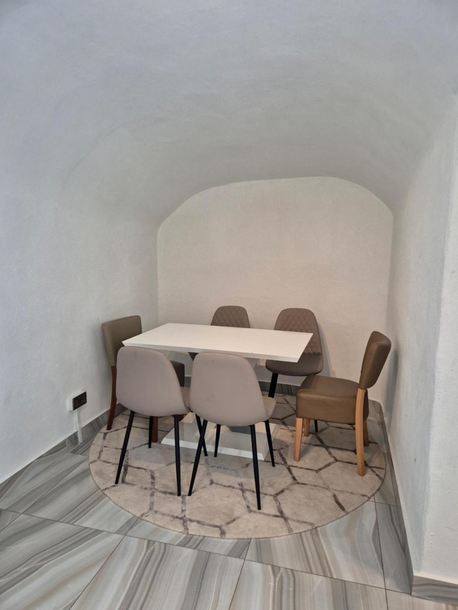 The Beverley - Victoria Apartamento *
