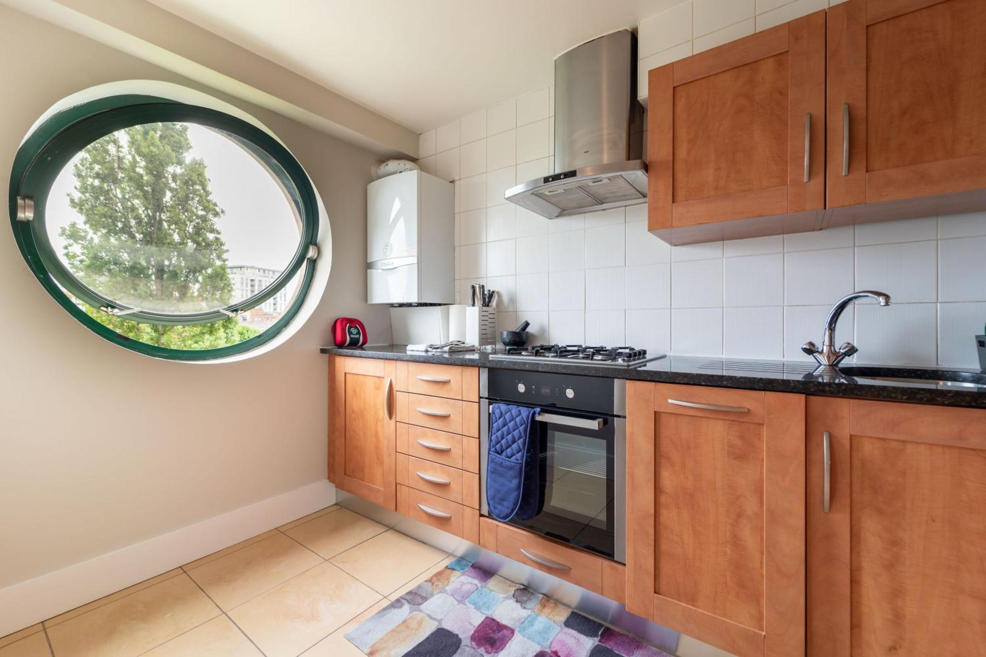 Apartamento Luxury Docklands 2bed Apt- Close To Excel- Canary Wharf- Airport - 02 Arena- Free Parking- Ps 4