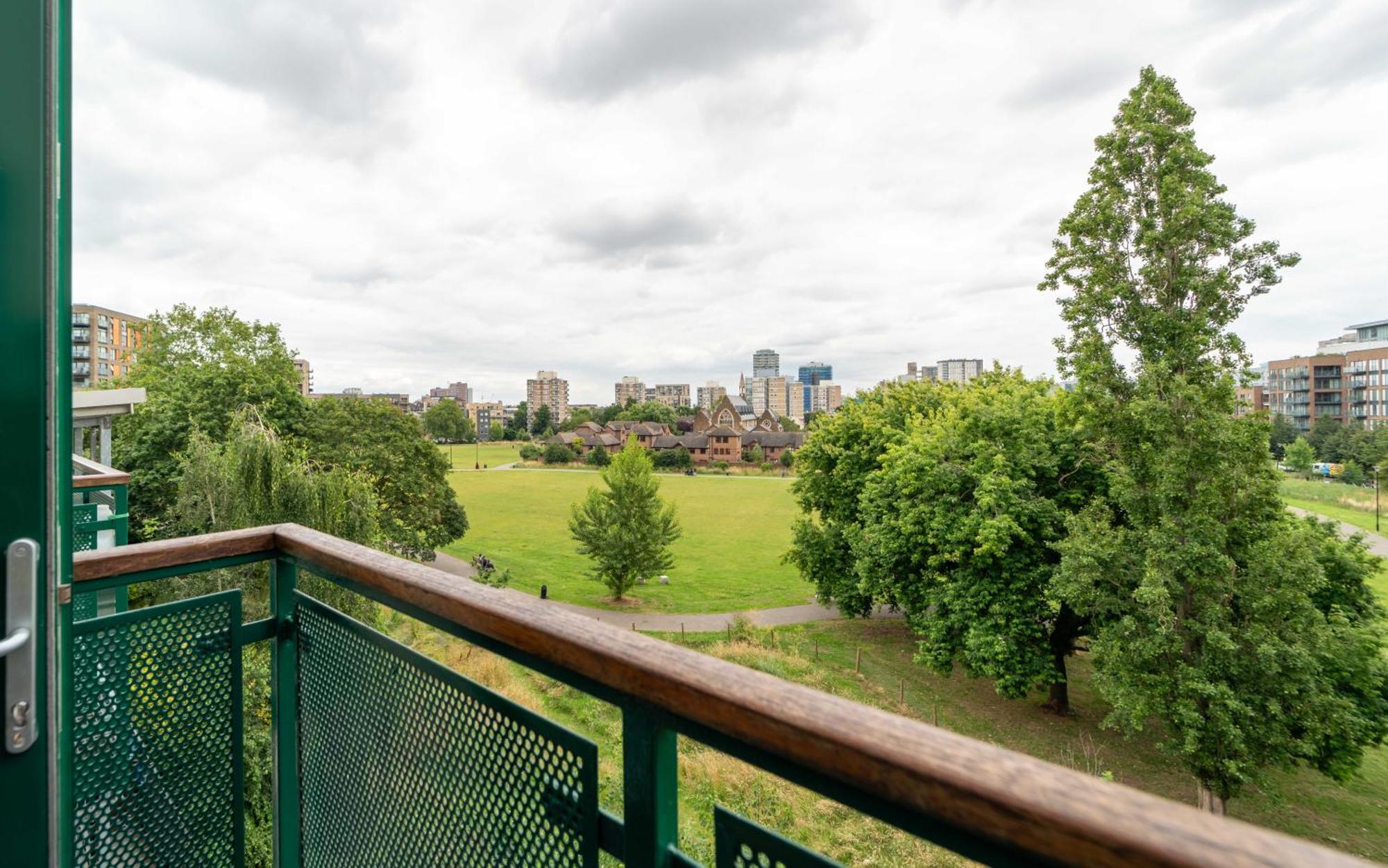 Apartamento Luxury Docklands 2bed Apt- Close To Excel- Canary Wharf- Airport - 02 Arena- Free Parking- Ps 4