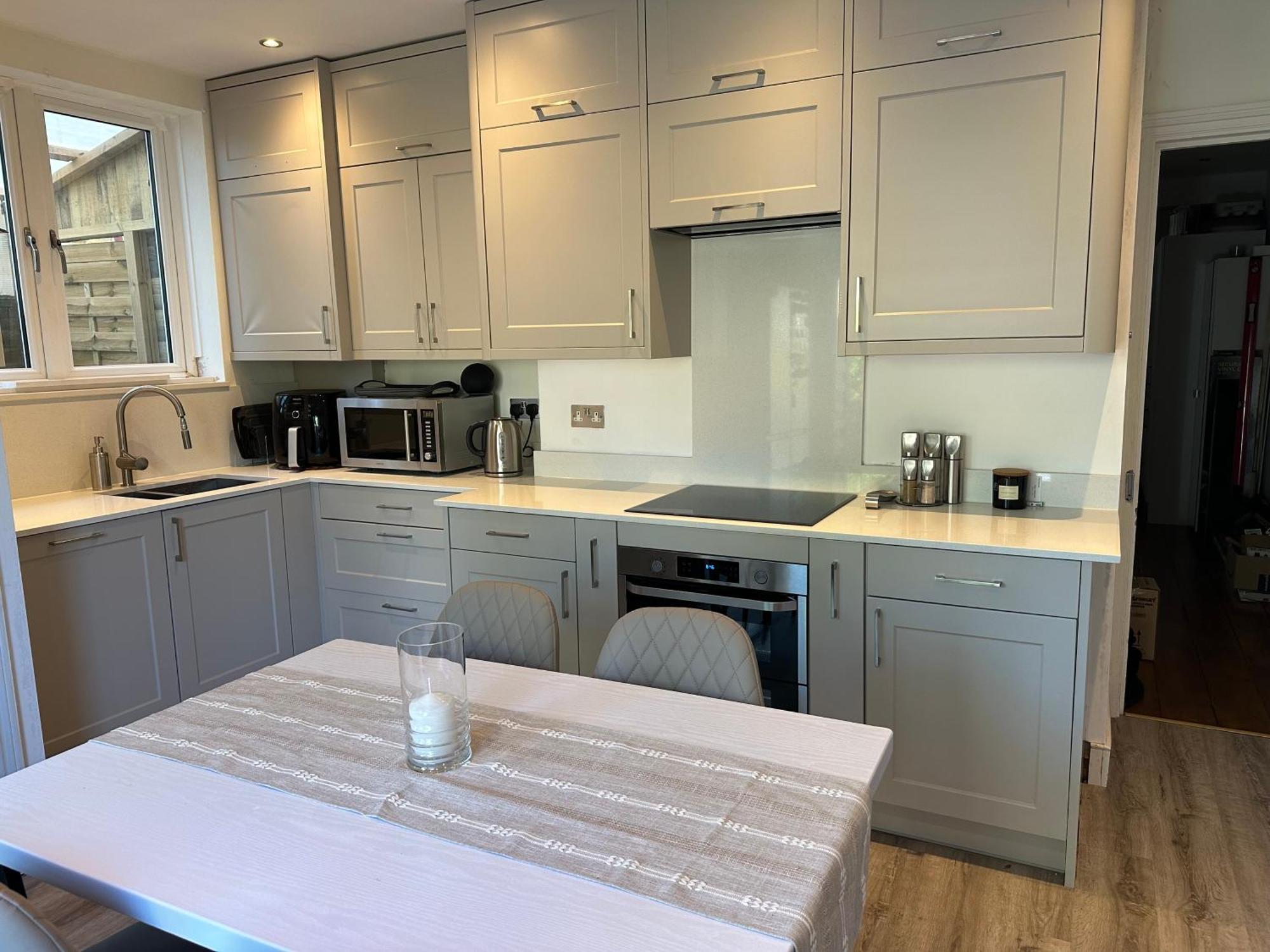 Earlsfield Near Wimbledon, Clapham, Waterloo Homestay *