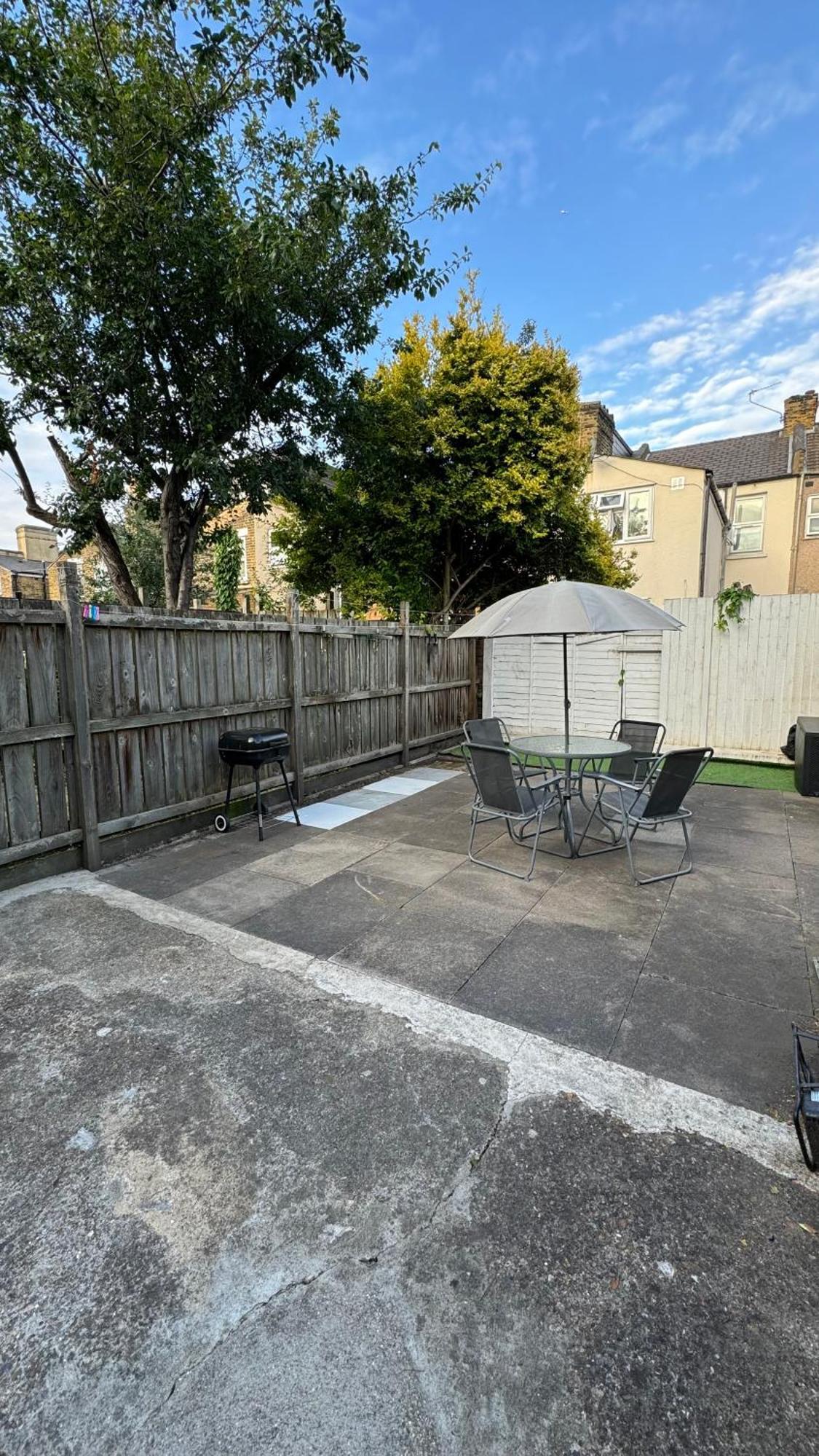 Spacious Double In Greater London