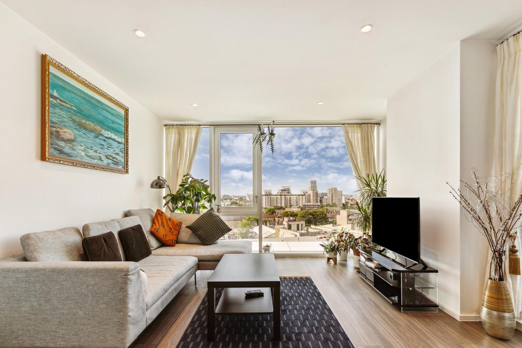 Chic 2-bedroom With Stunning Views In Appartement *