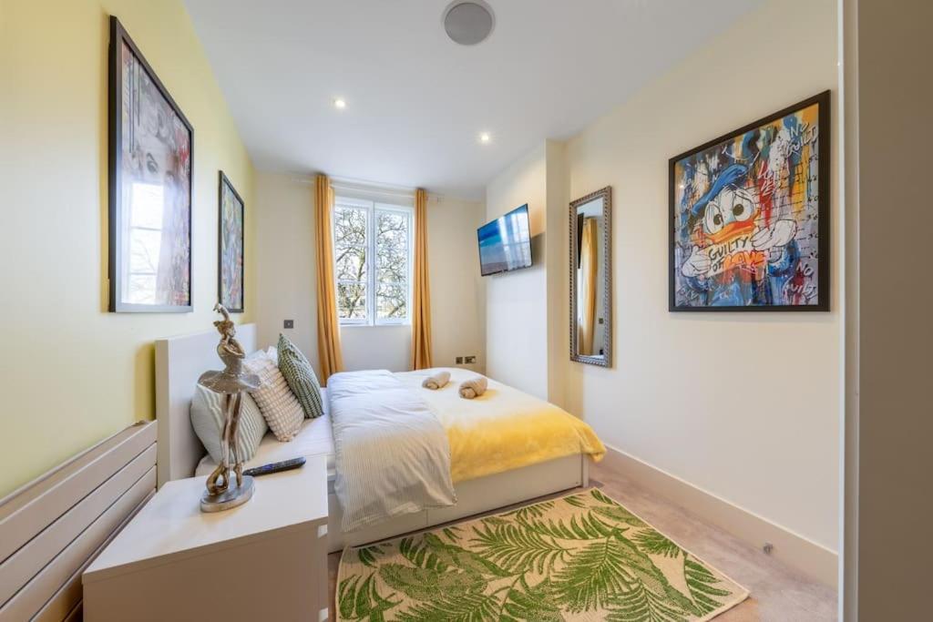 Apartment Stunning 3 Bed 2 Bath Penthouse In