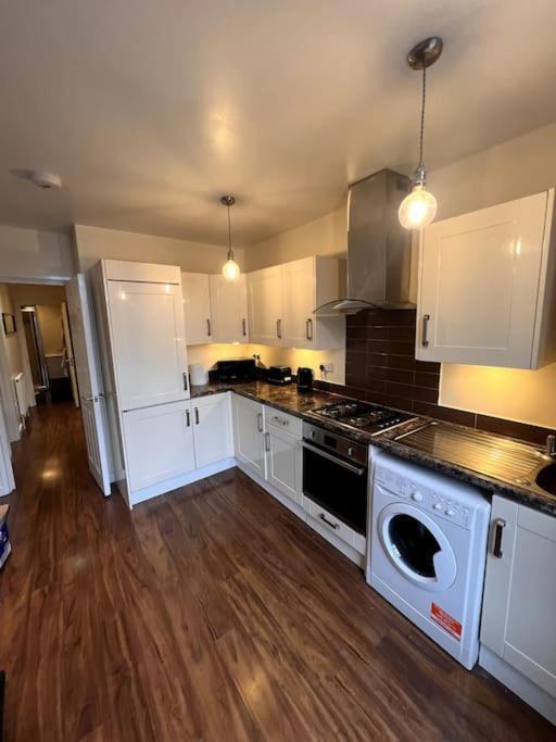 Apartment Flat In Wandsworth *