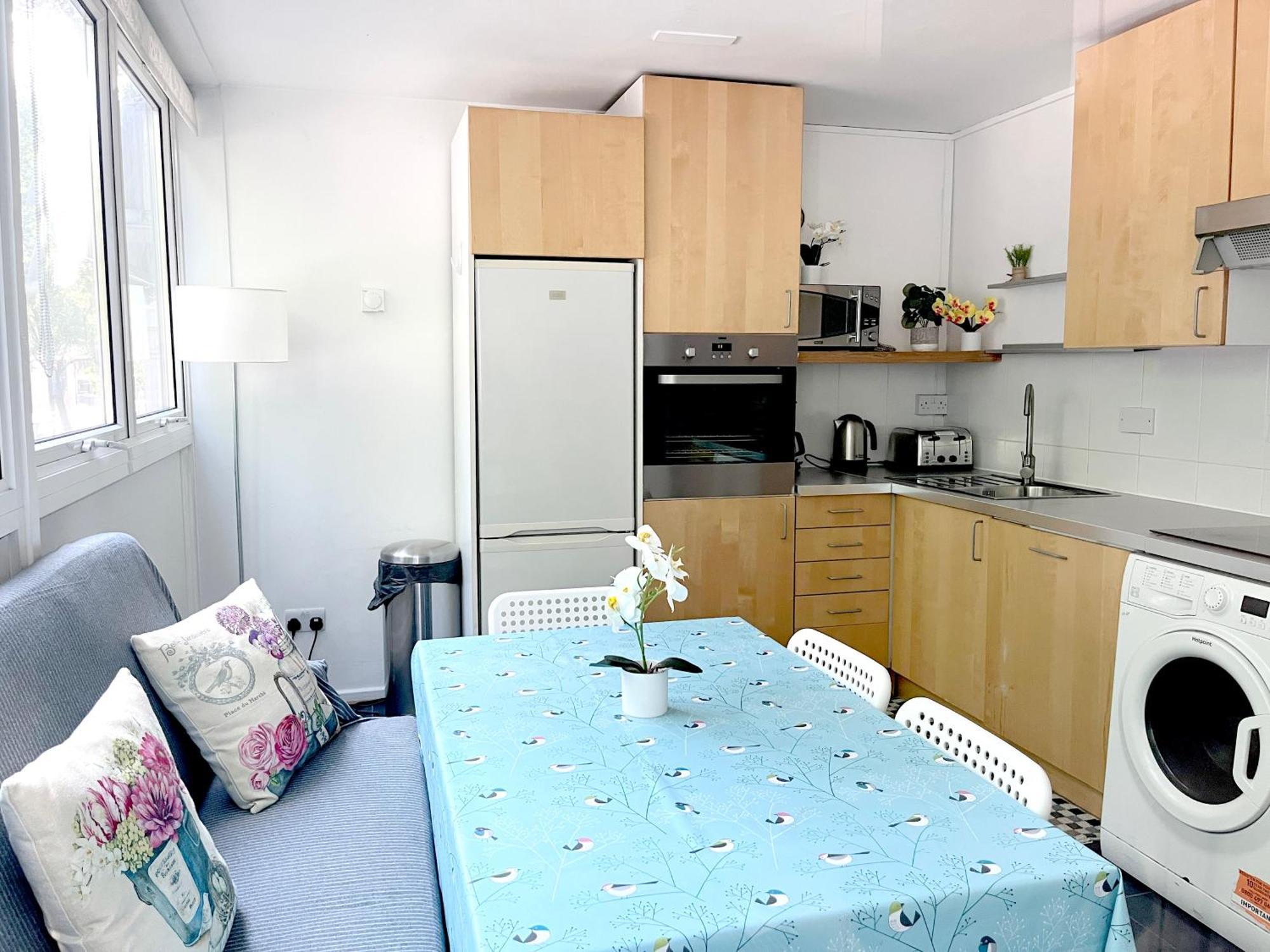 Apartment Fab 3-Bed 2-Bath Oxford Street, Regents Park, Fitzrovia W1 *