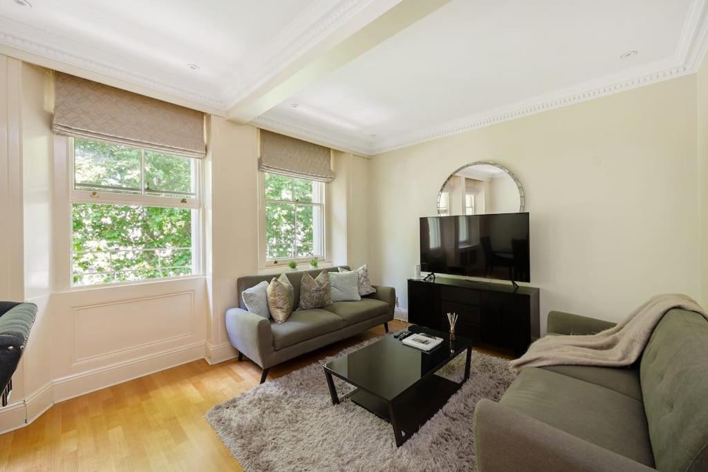 Appartement Beautiful 2-bed With Private Elevator - Next To Winter Wonderland Hyde Park & Harrods *