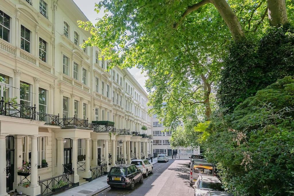 Beautiful 2-bed With Private Elevator - Next To Winter Wonderland Hyde Park & Harrods Appartement