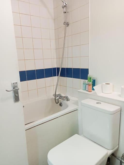 Appartement Fantastic Flat In Great Location Londen