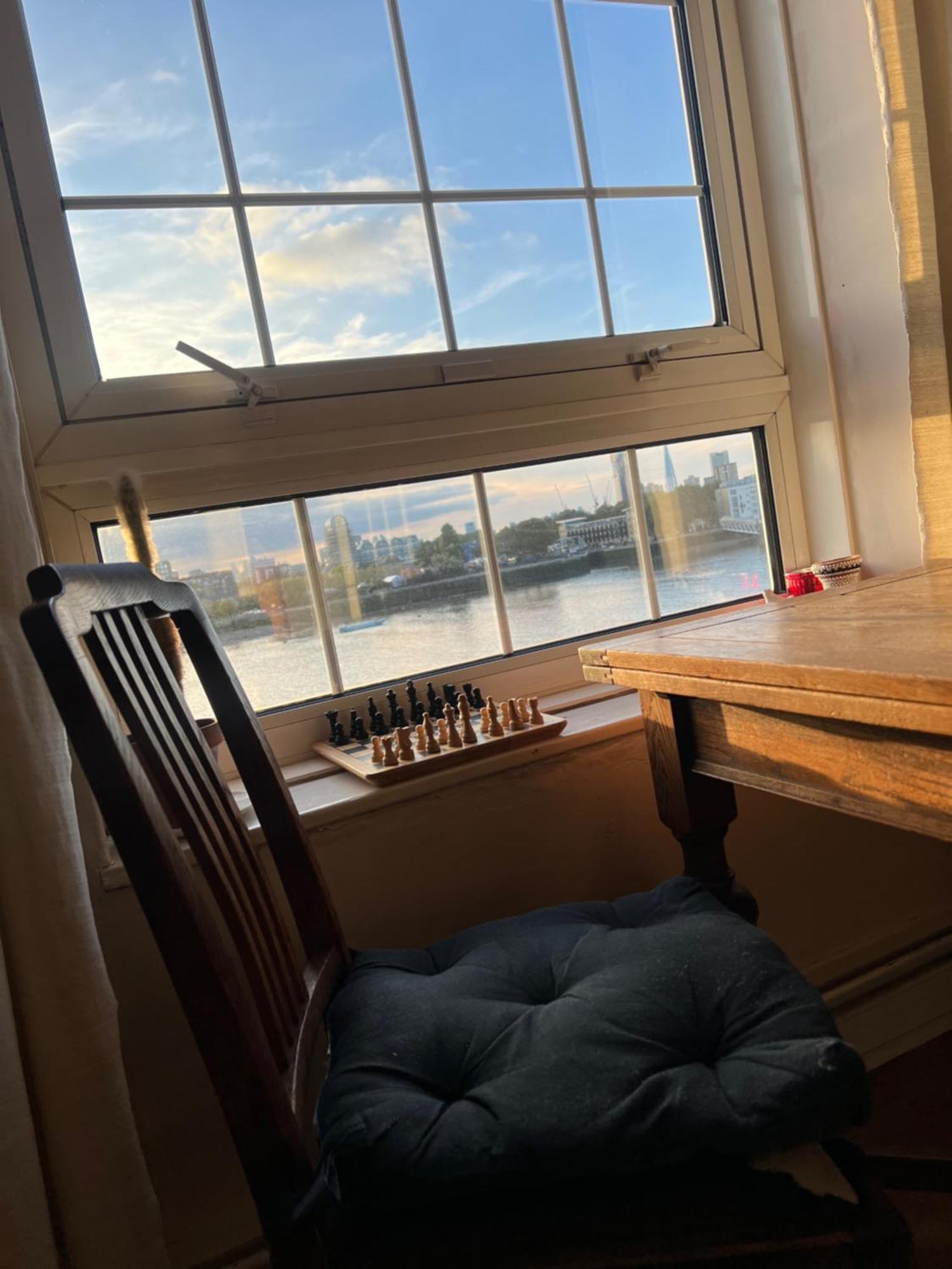 Charming And Cosy Canary Wharf With Stunning Views Habitación en casa particular *
