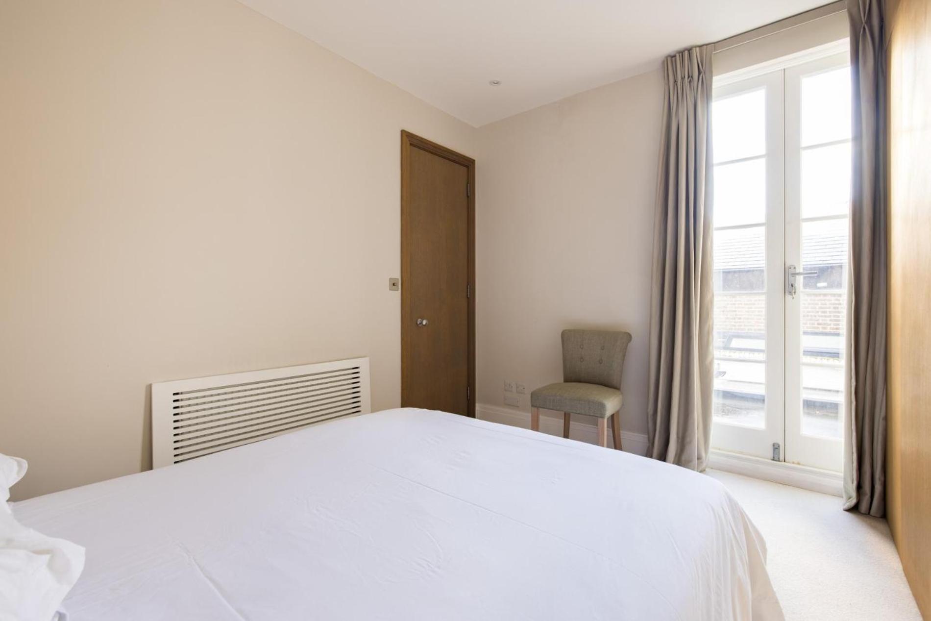 Sunny In Chelsea - Luxurious 3 Bedroom Chelsea