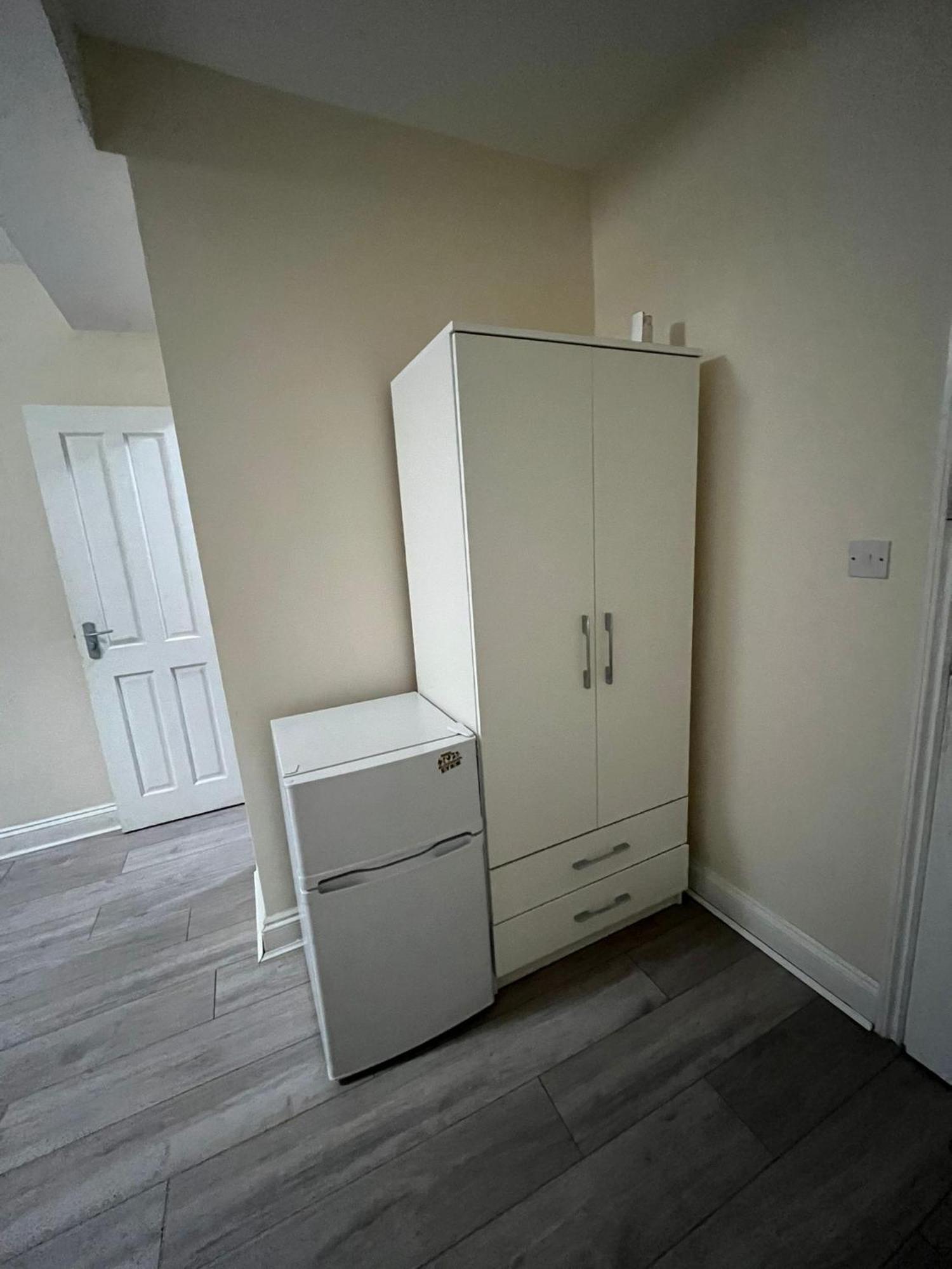 Flats Near Seven Sisters