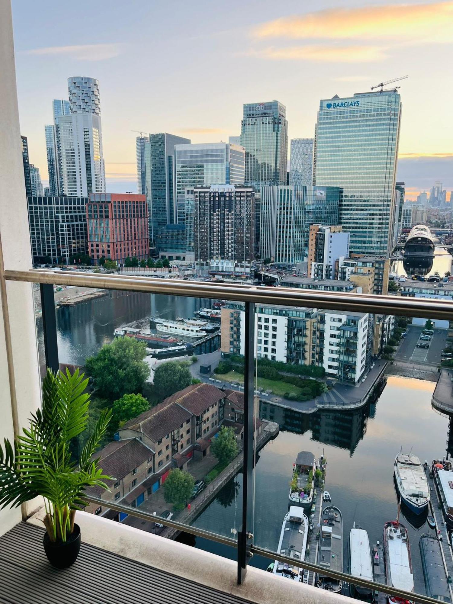 Modern - Prime Location For Business & Family Trip - Quick Tube Access *