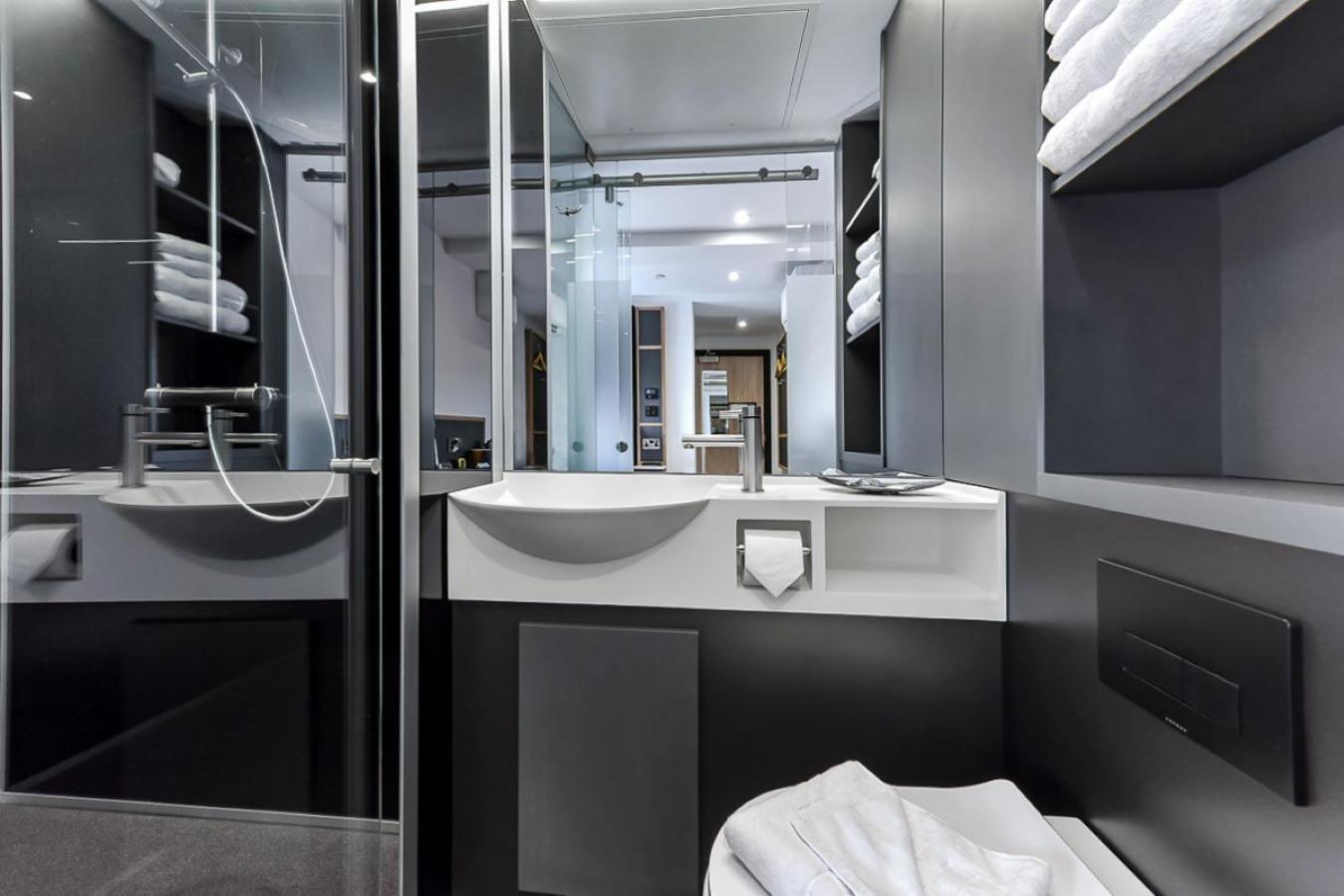 Hotel The Z London