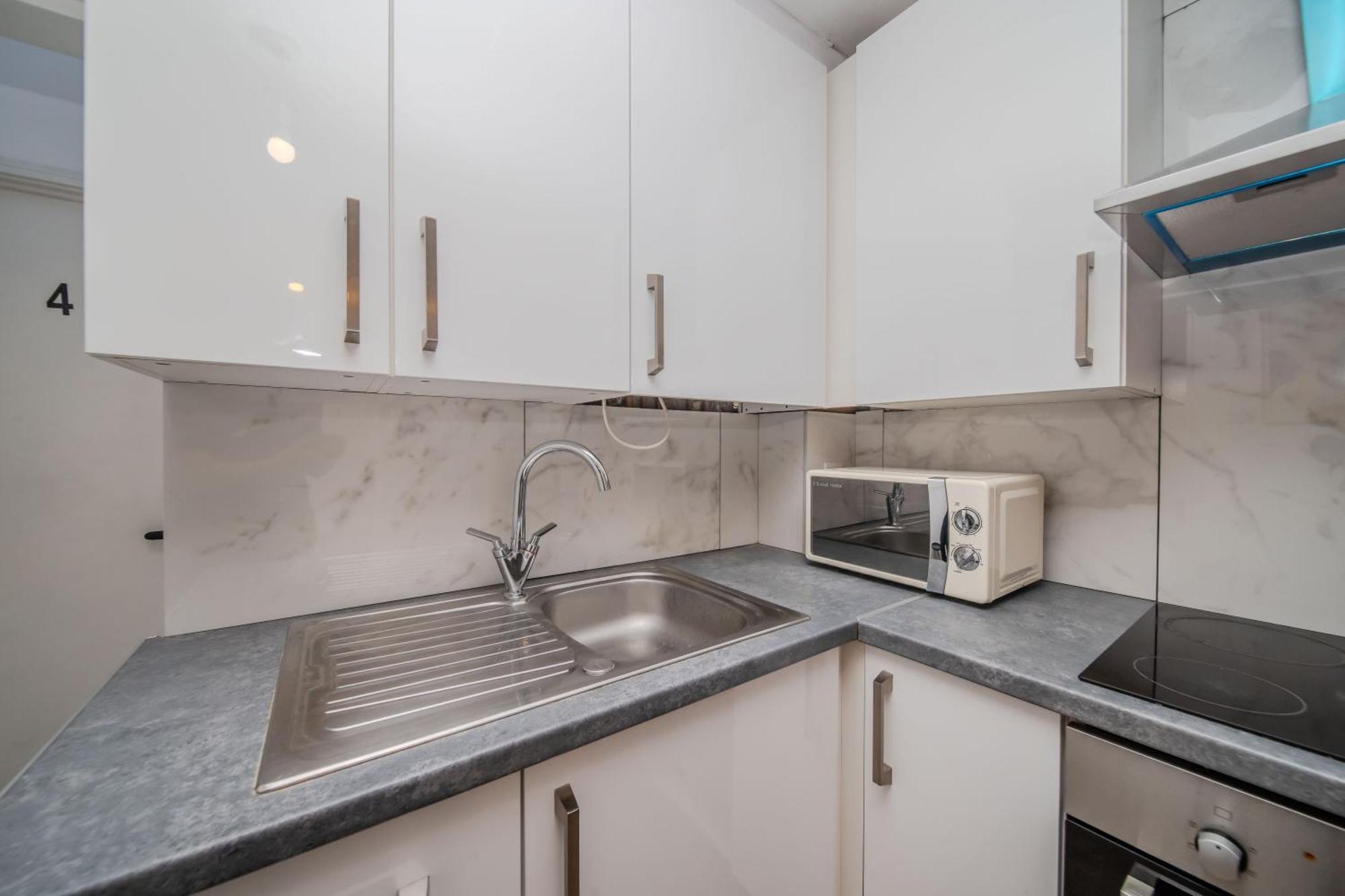 Harmonynest Parkview Elegance * London