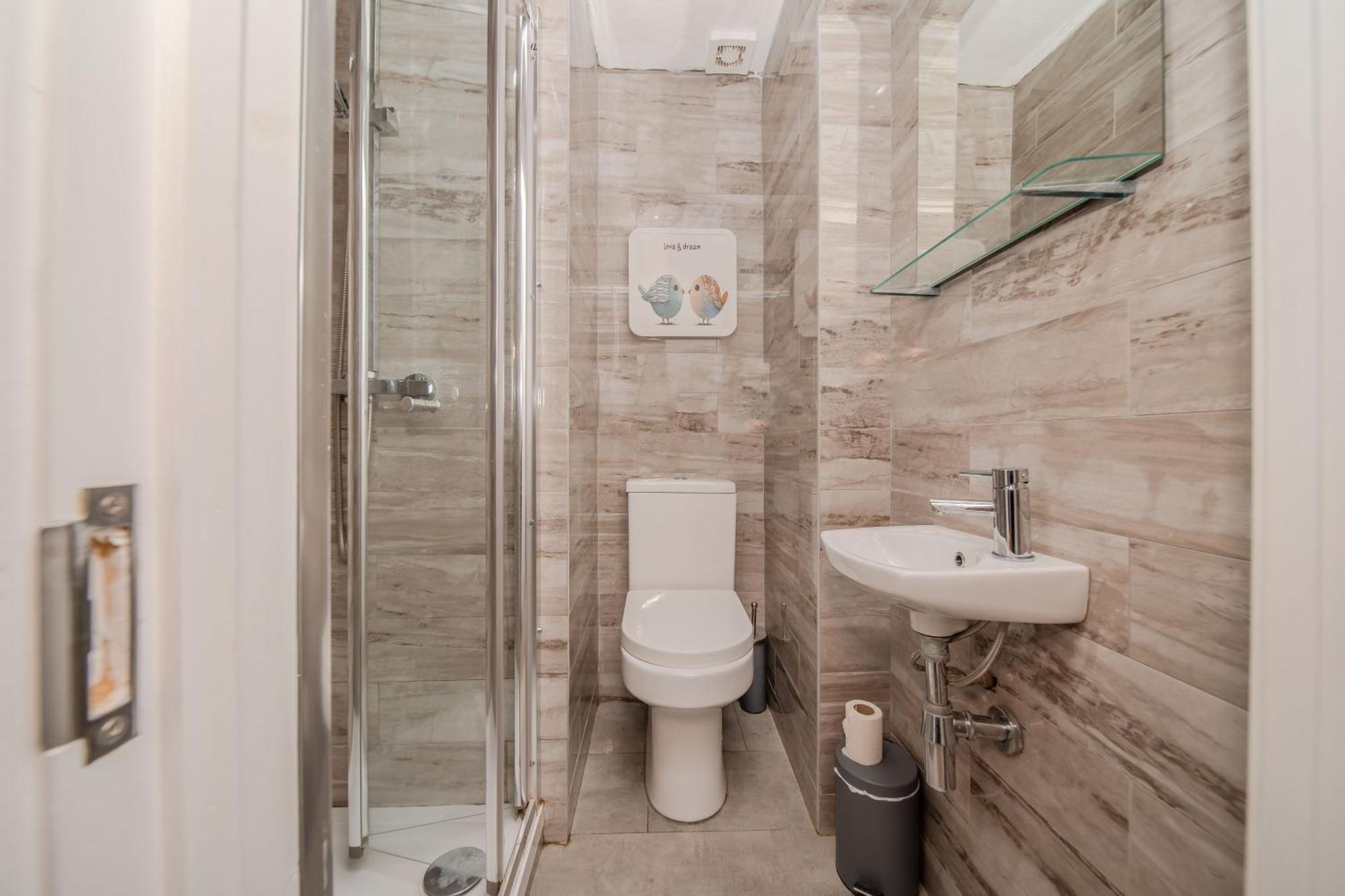 Harmonynest Parkview Elegance Guest house *