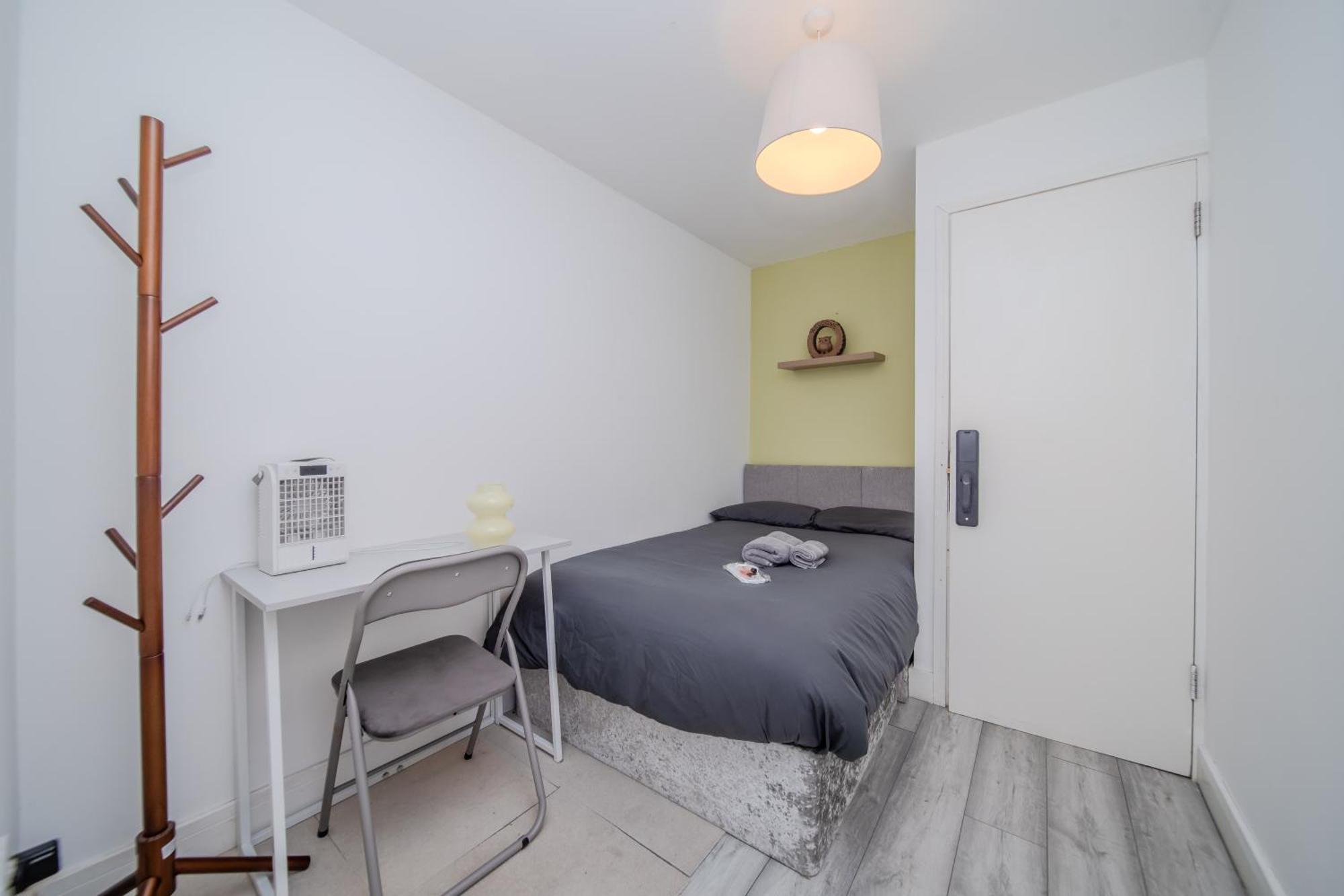 Harmonynest Parkview Elegance London