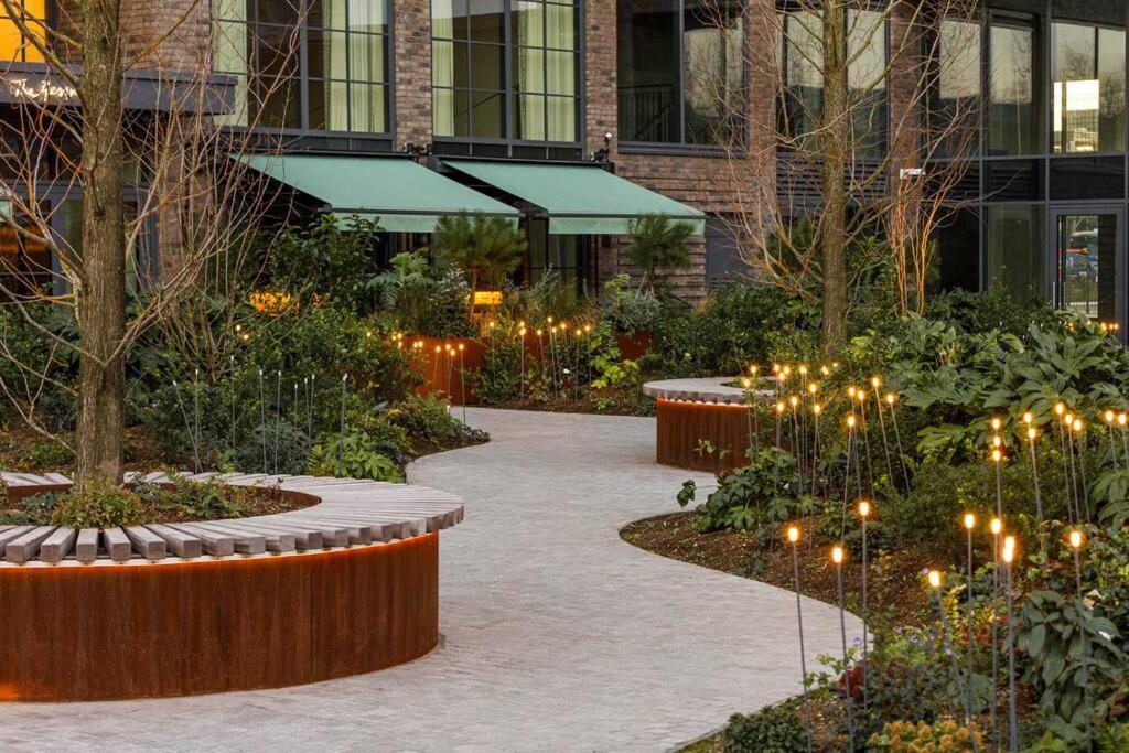 Luxury In A Vibrant Part Of North Appartement Londen