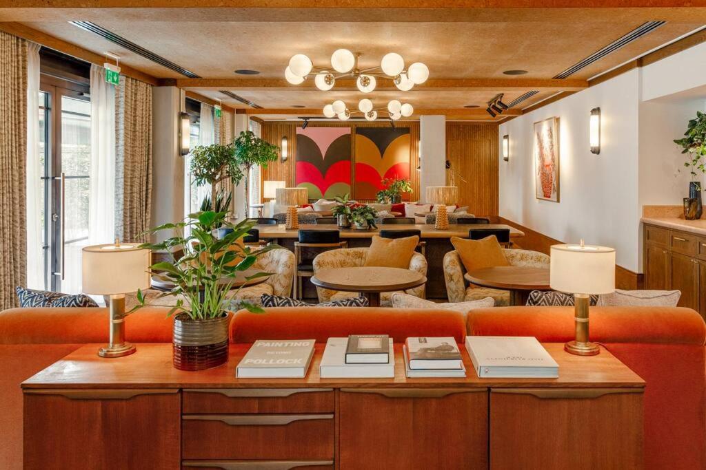 Luxury In A Vibrant Part Of North * Londen