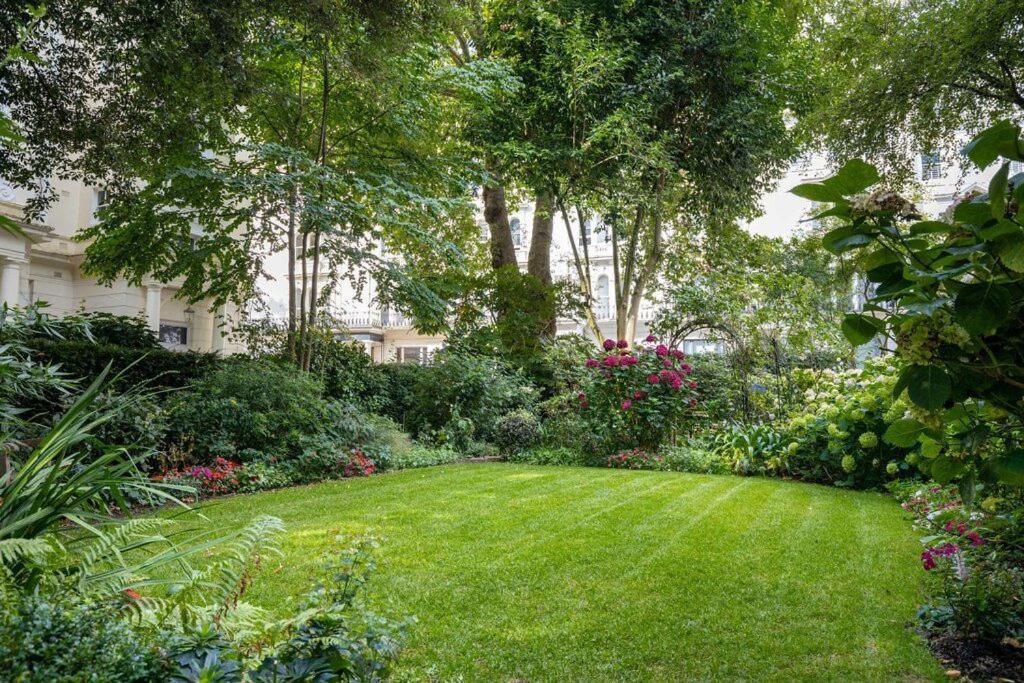 Off 14 Apartment London
