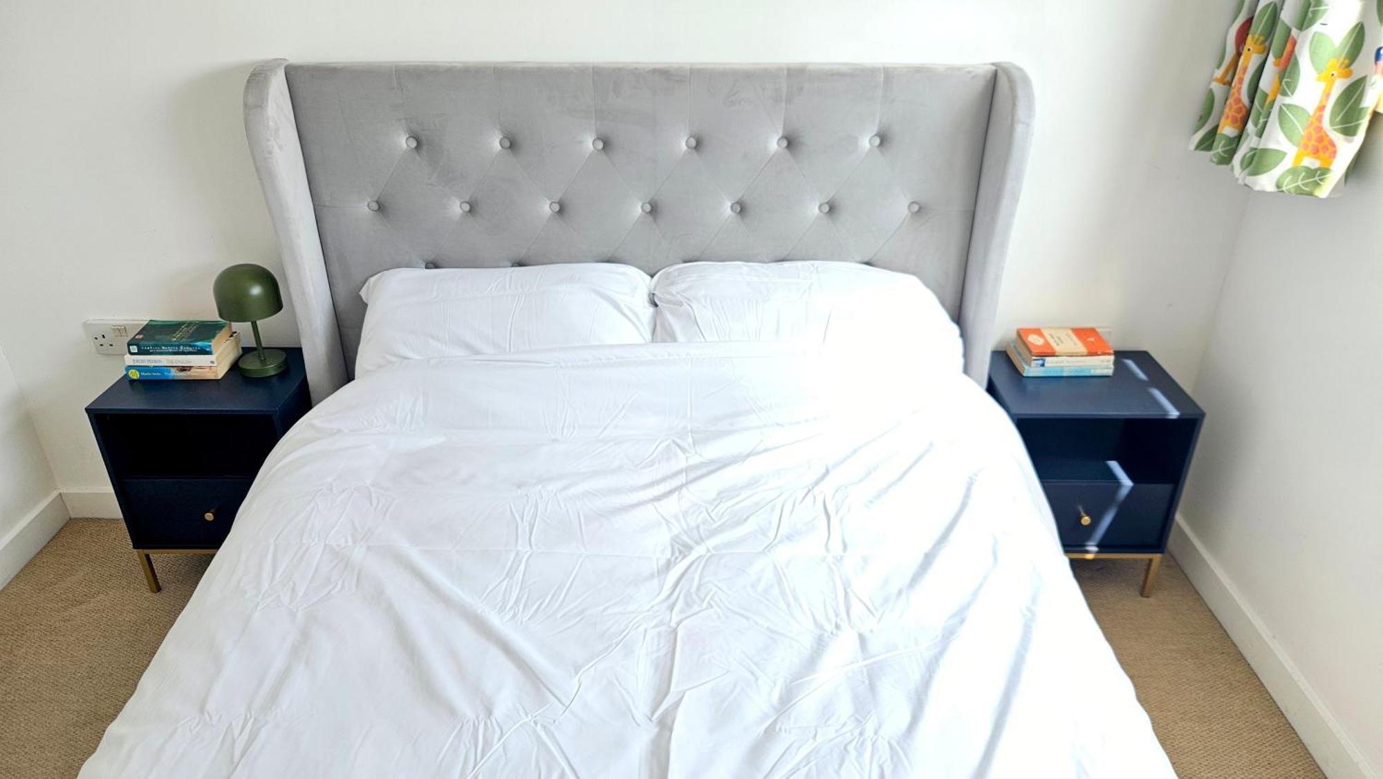 Apartment Roof Terrace, 2-bed 2-bath, Stoke Newington *