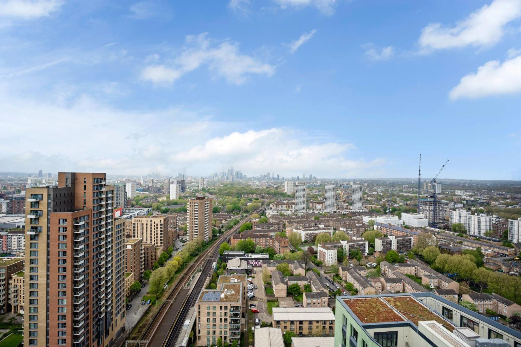 Riverstone Heights Apartment London