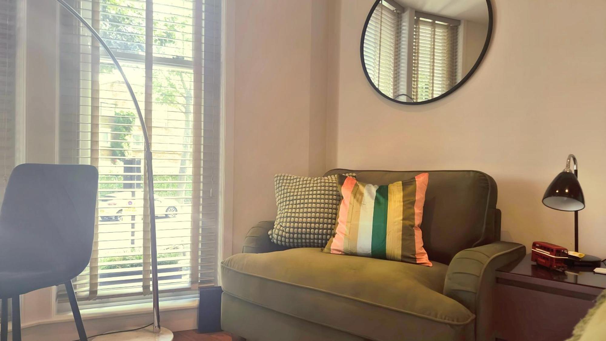 Notting Hill - The One One One! -1 Apartment *