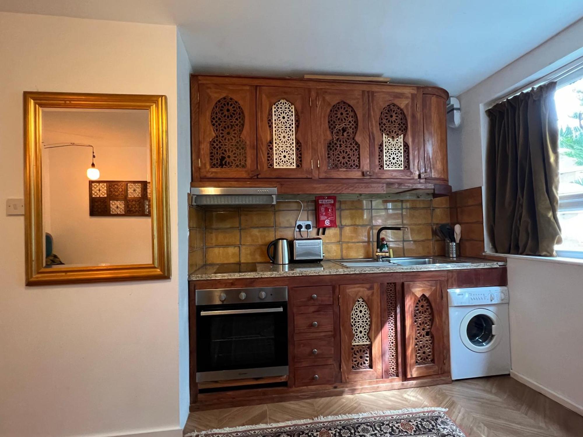 Apartment Studio3 Charming With Moroccan Flair