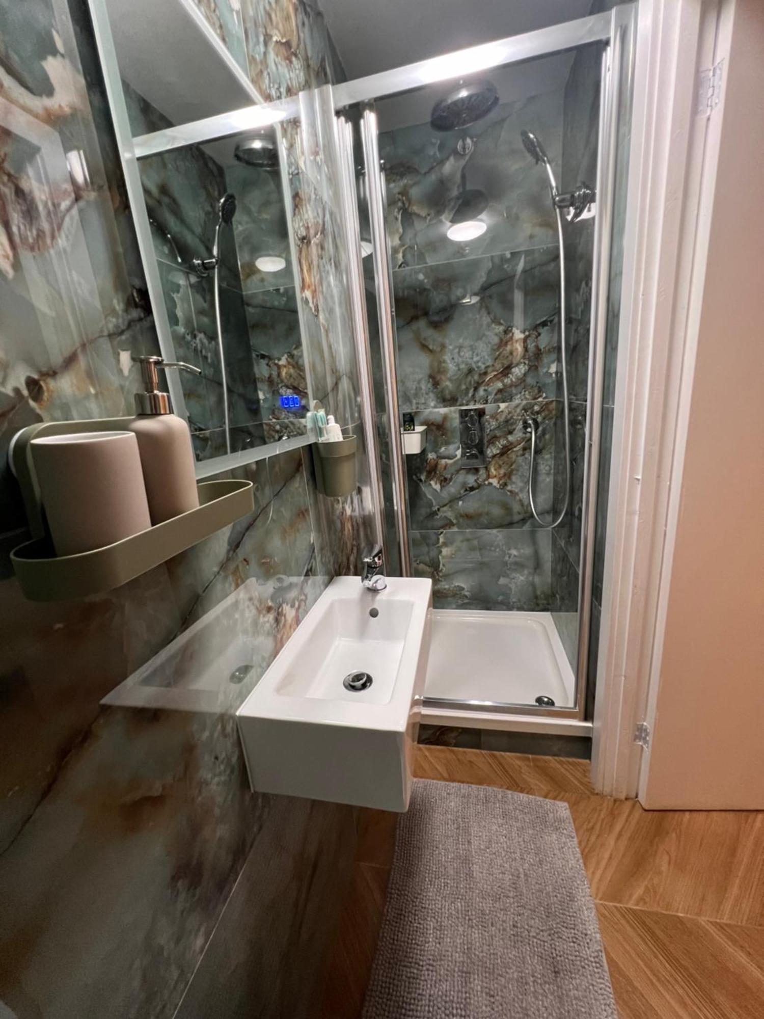 Studio3 Charming With Moroccan Flair London