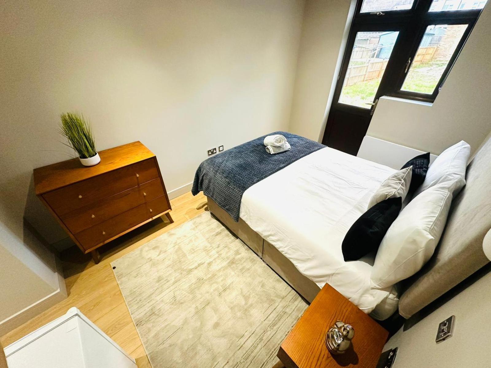 Guest house Ensuite Ii Great Location Close To Eye