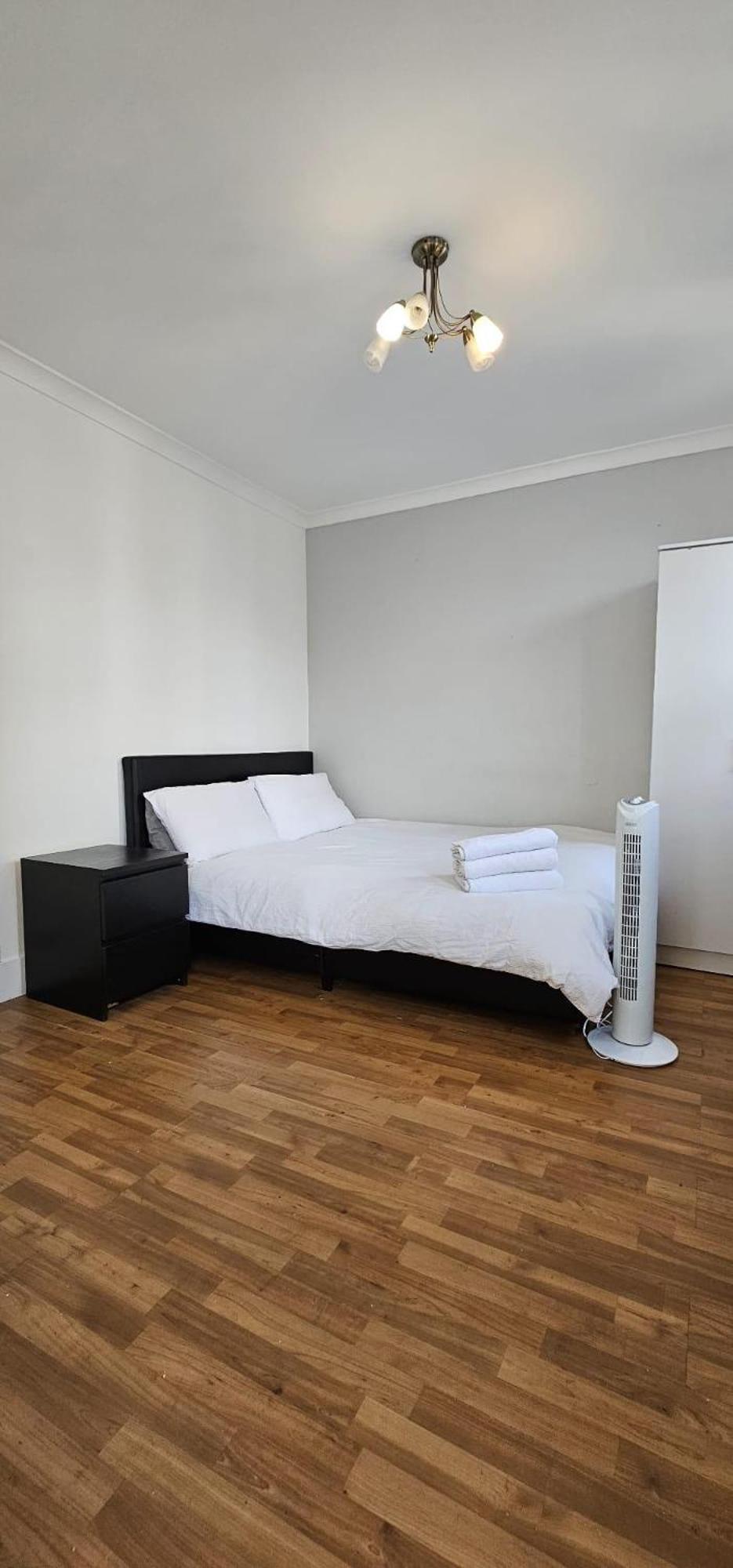 Apartment Cuthbert House