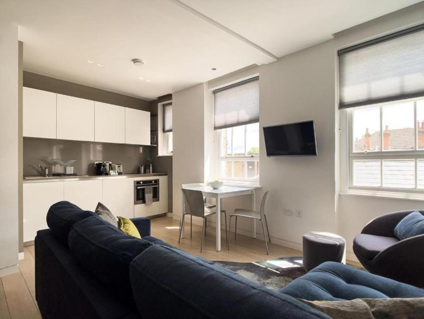 Wells Court By Aeria Apartment