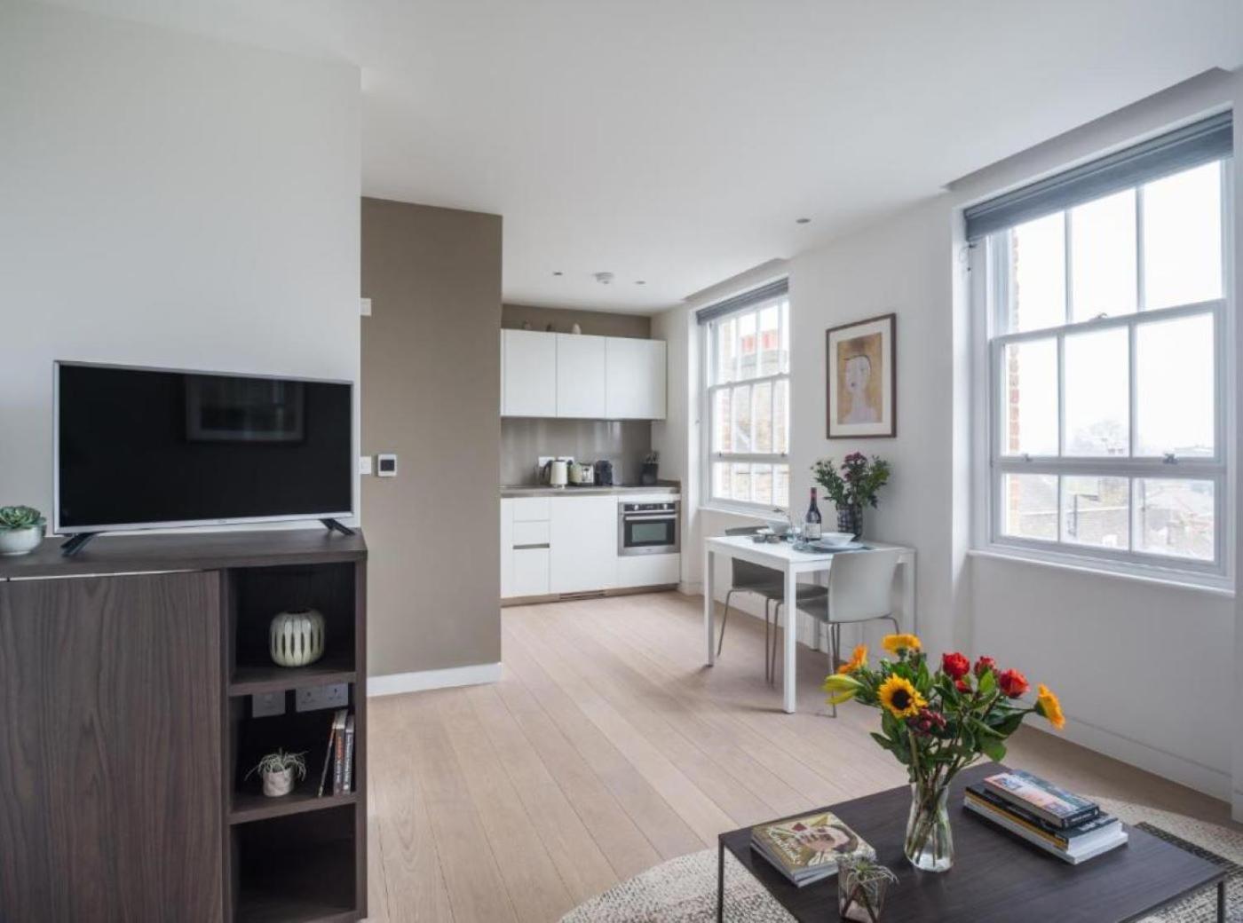 Wells Court By Aeria Apartment