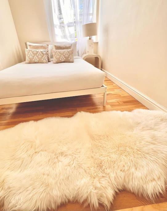 Lovely 1bdr Flat Next To Earls Court Station Apartamento *