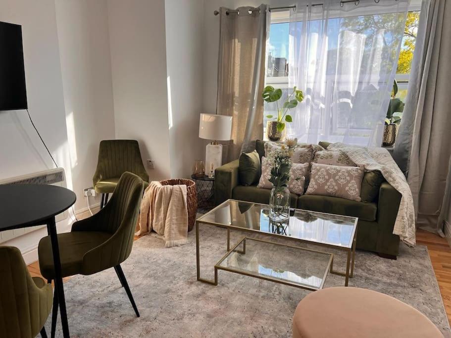 Lovely 1bdr Flat Next To Earls Court Station Apartamento Londres