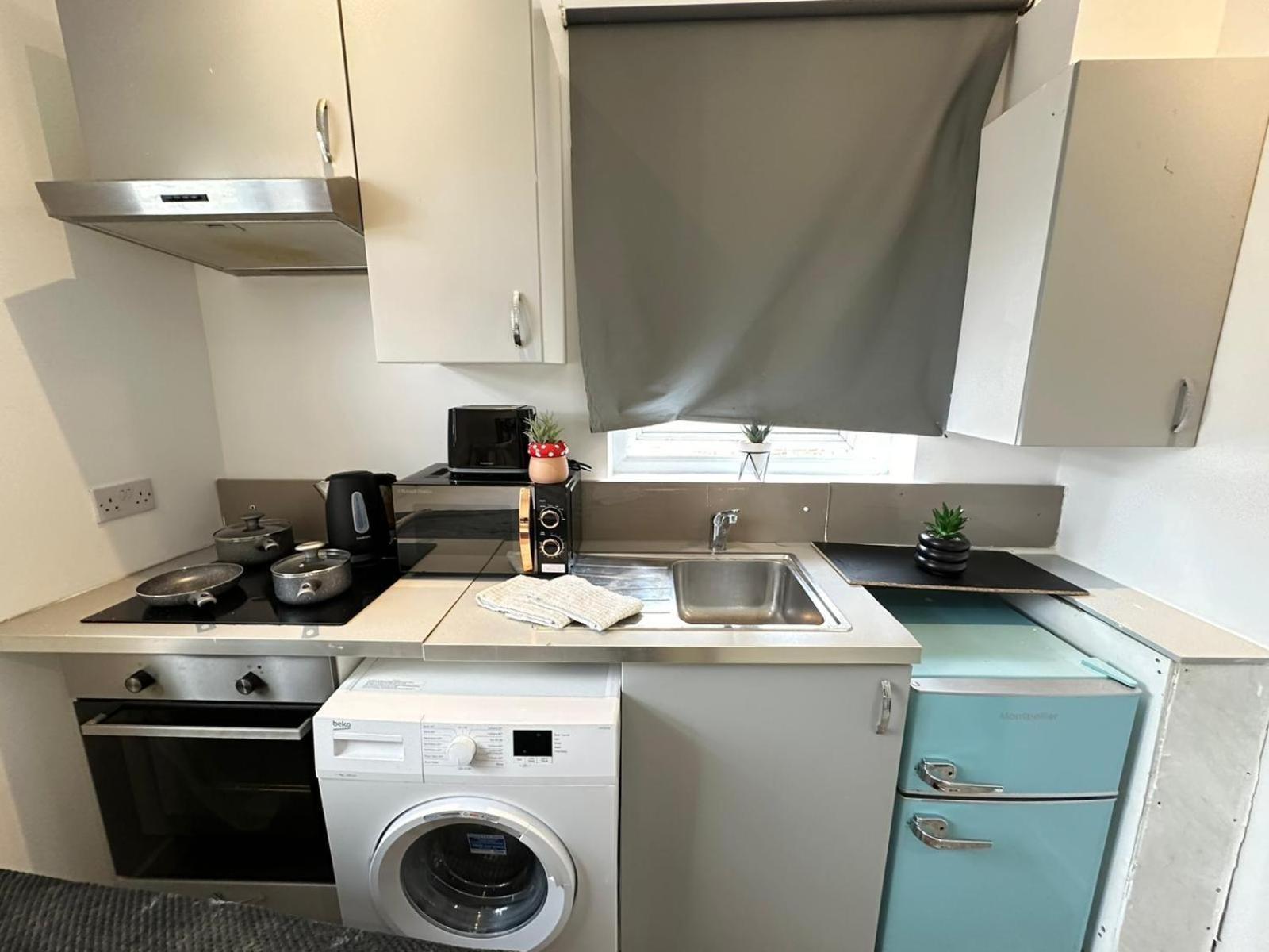 Harrow Road One Bedroom *