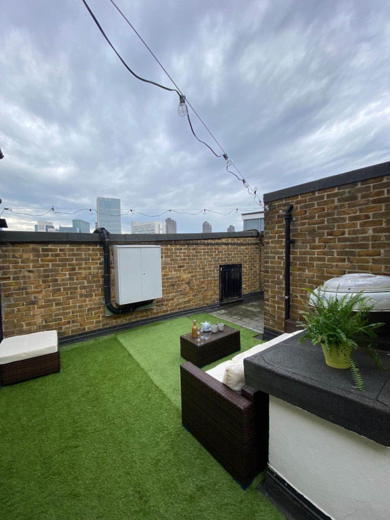 Apartment Rooftop Old Street Oasis London