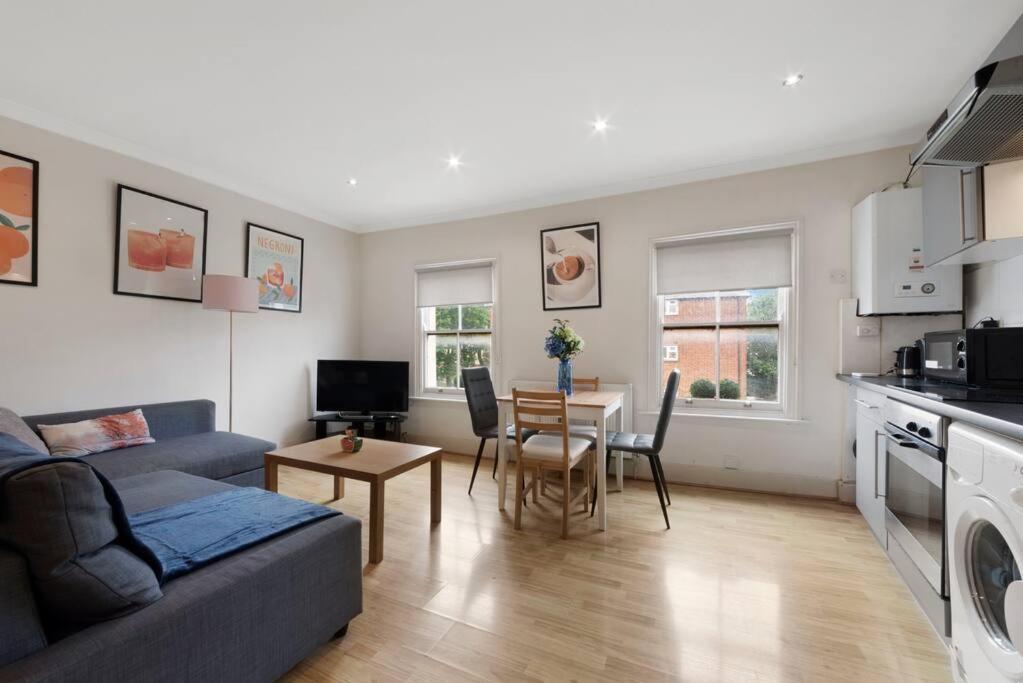 Charming Crouch Hill By Morethanstays Apartment