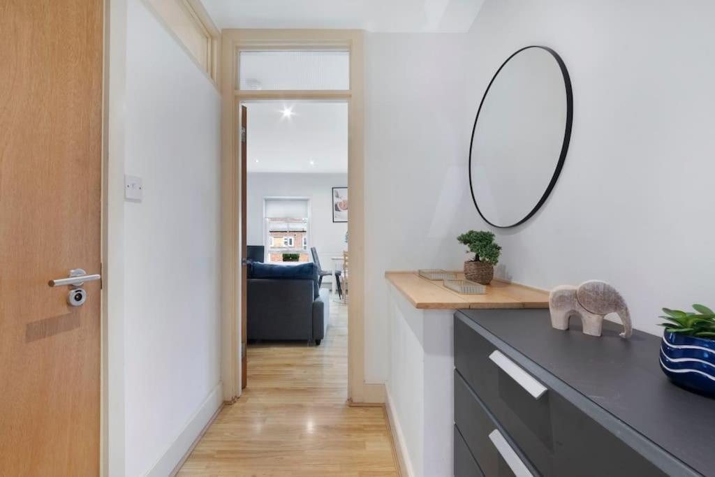 Apartment Charming Crouch Hill By Morethanstays London