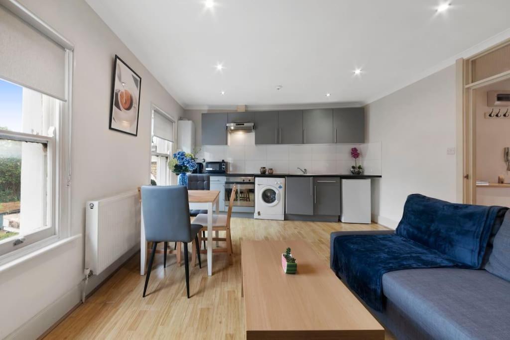 Charming Crouch Hill By Morethanstays * London