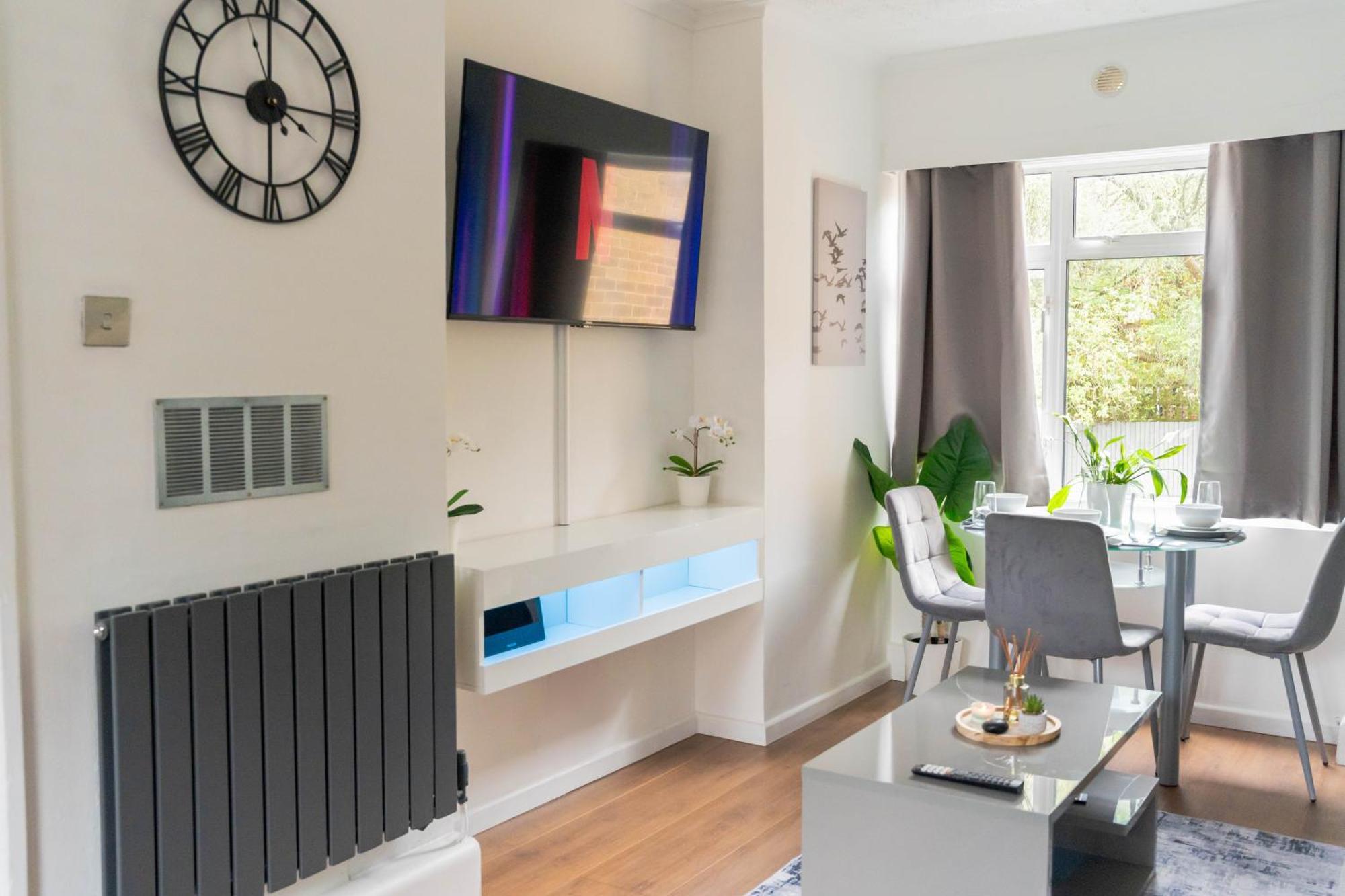 Modern 1 Bed In Greenwich - Wifi - Netflix And Stations Nearby * London