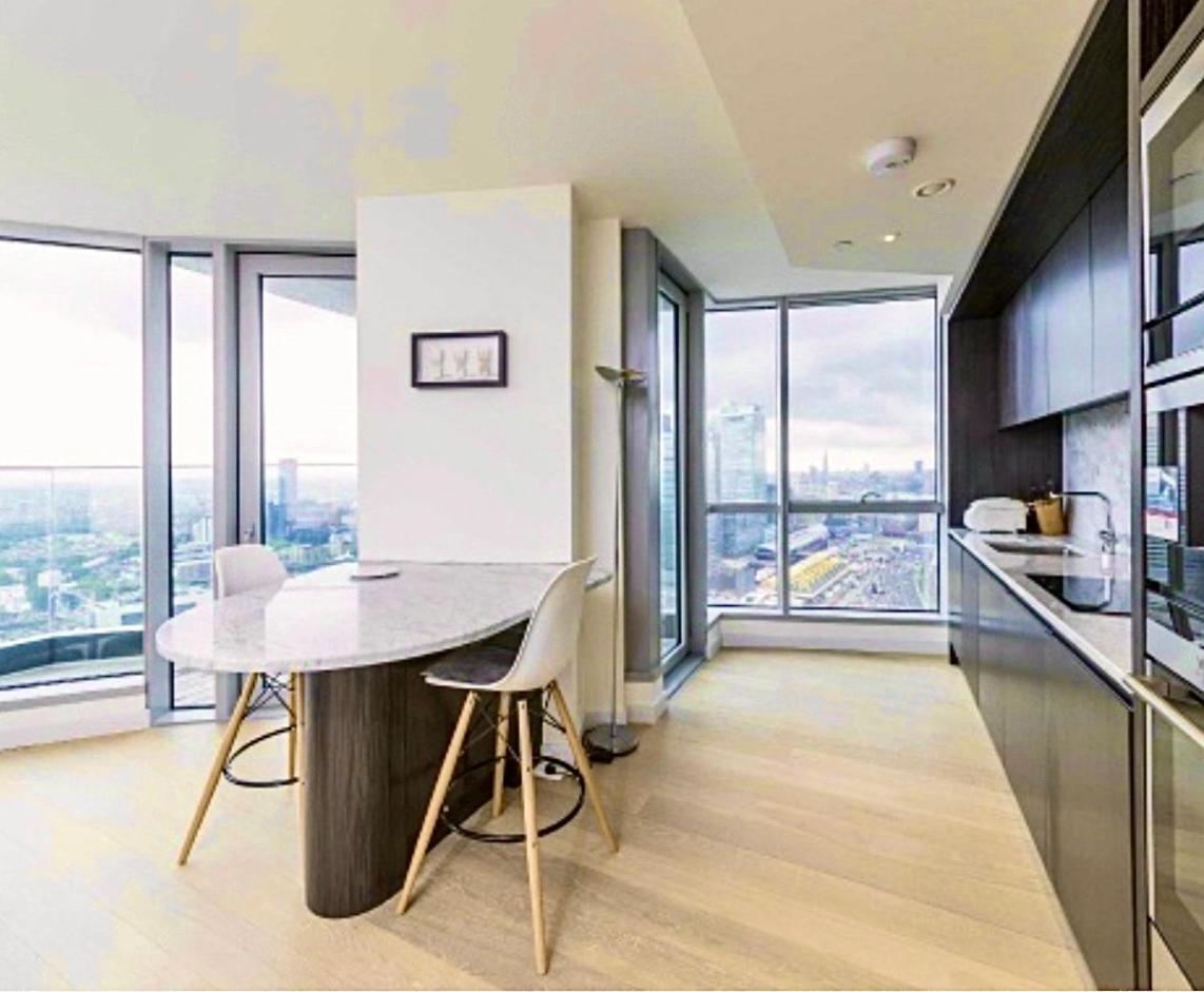 Apartment Astonishing With View London