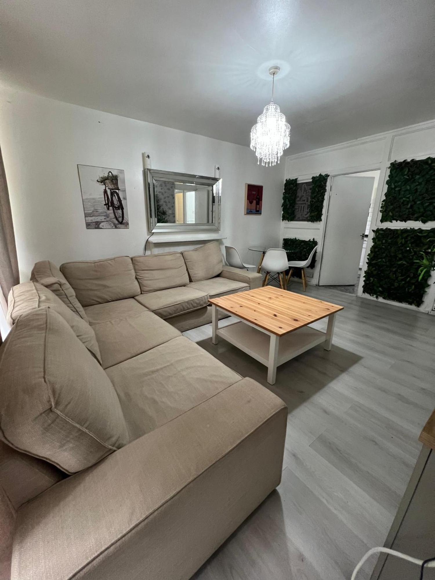 1 Bedroom Big Flat Xtra * London