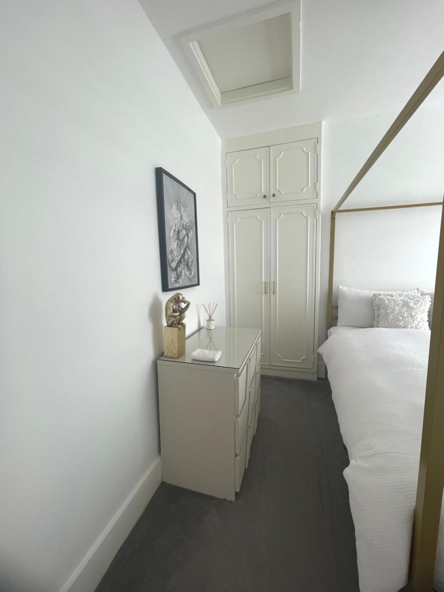 Queen Bedroom In Maida Vale * Londres