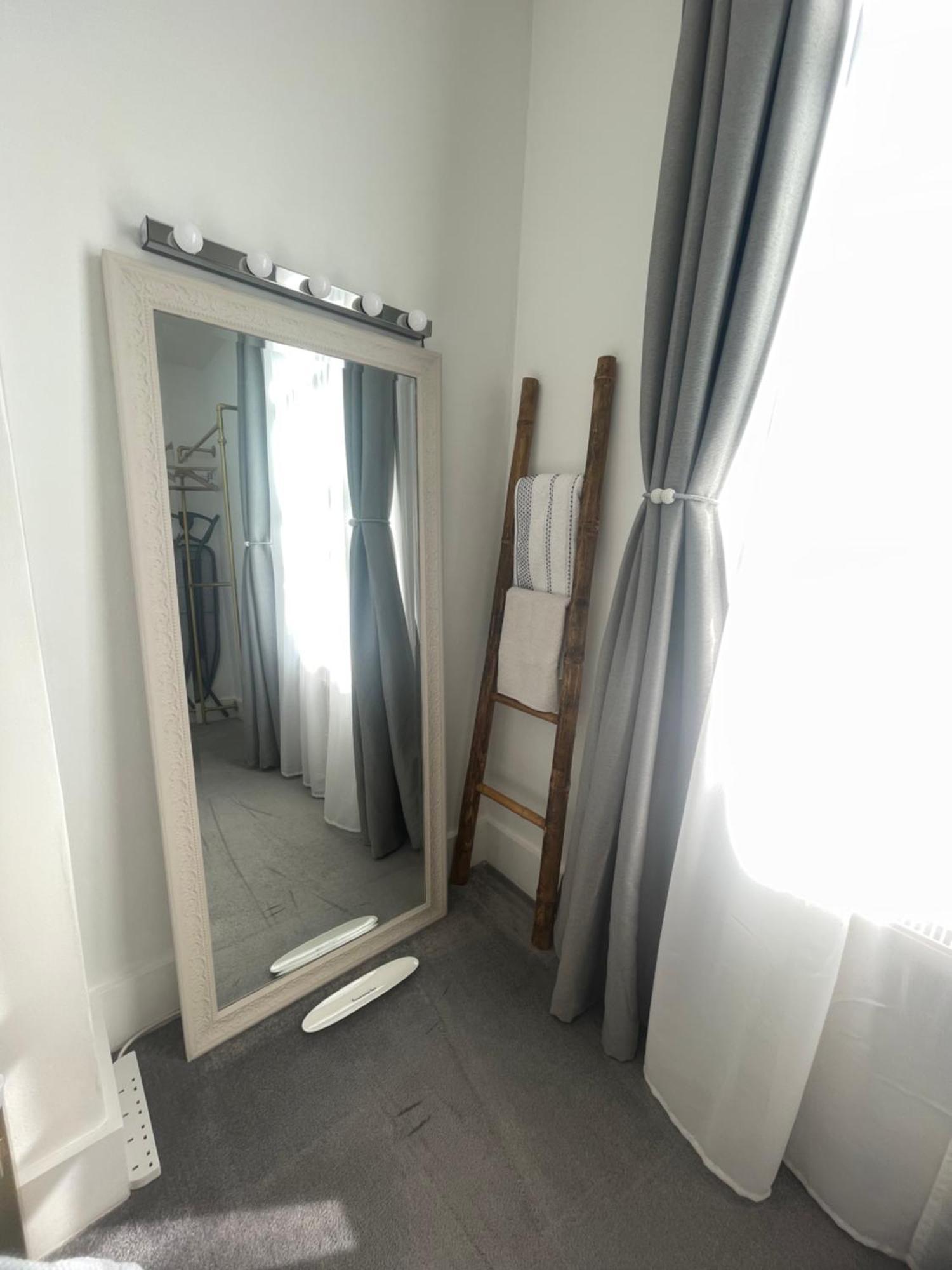 Habitación en casa particular Queen Bedroom In Maida Vale Londres
