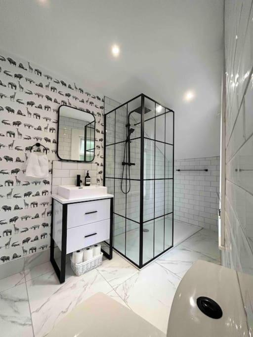Apartment Fabulous West London