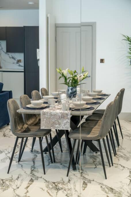 New! Luxurious Mews House Belgravia Apartment