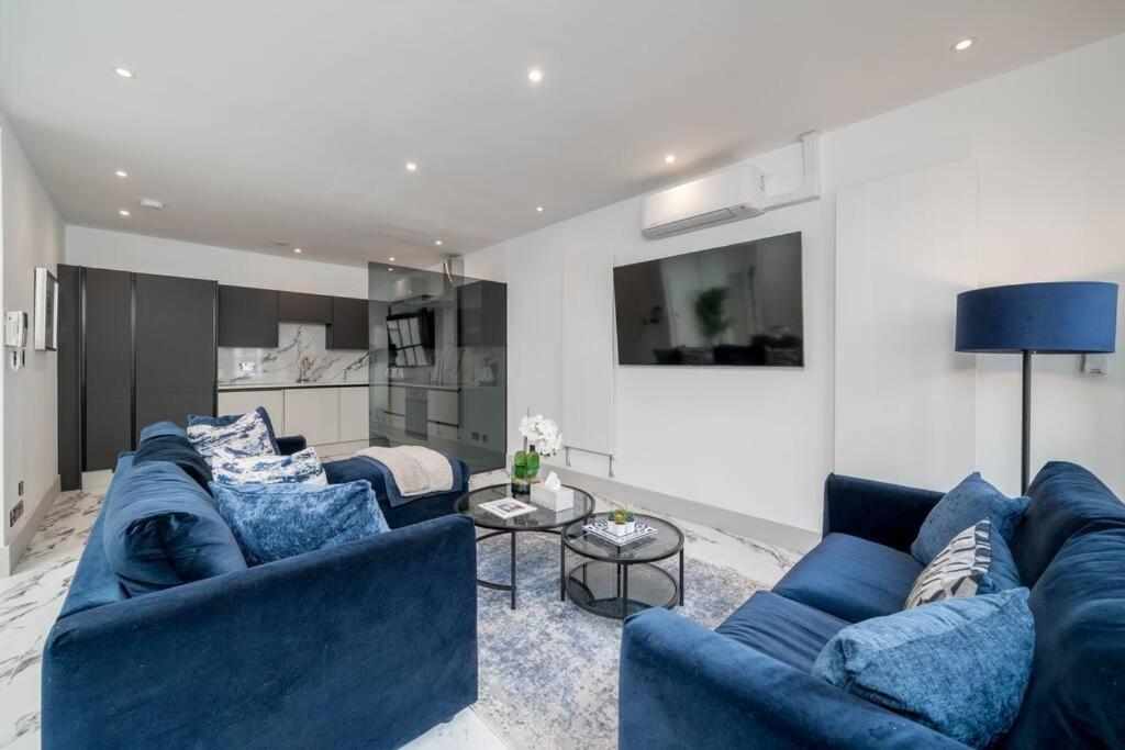 New! Luxurious Mews House Belgravia * London