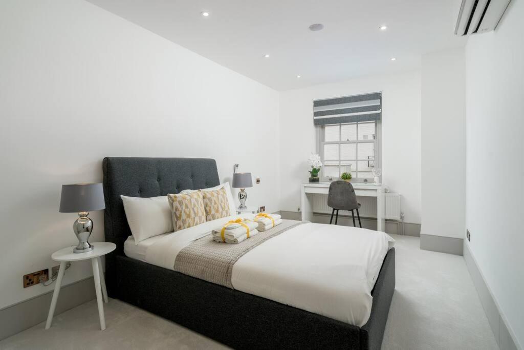 New! Luxurious Mews House Belgravia * London